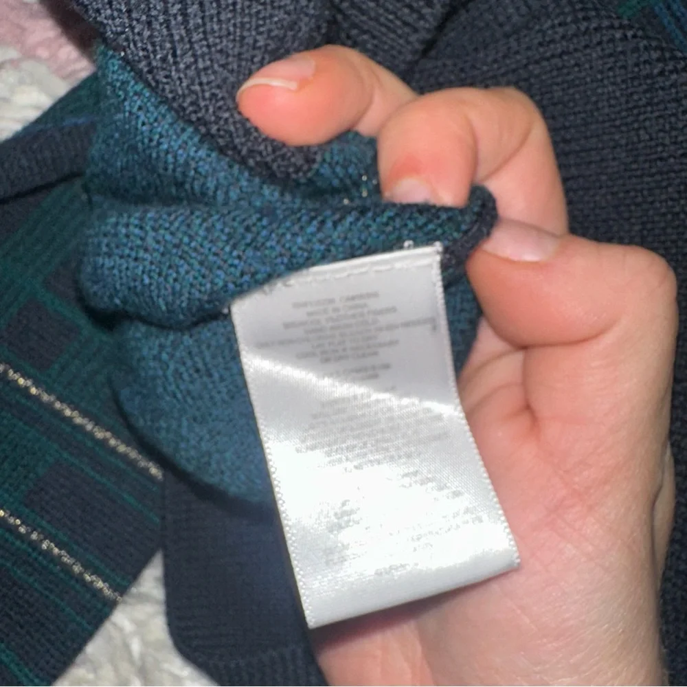 Equipment plaid sweater XS